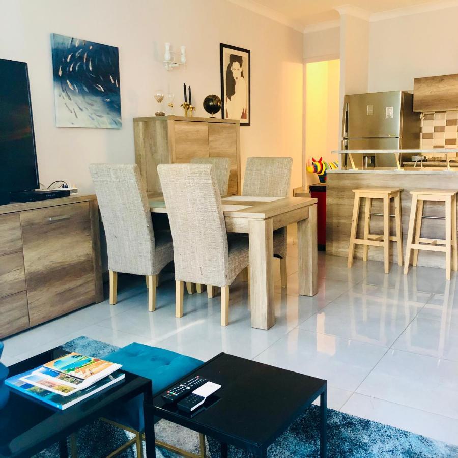 Charming Apartment Near The Beach 빌프랑슈쉬르메르 외부 사진