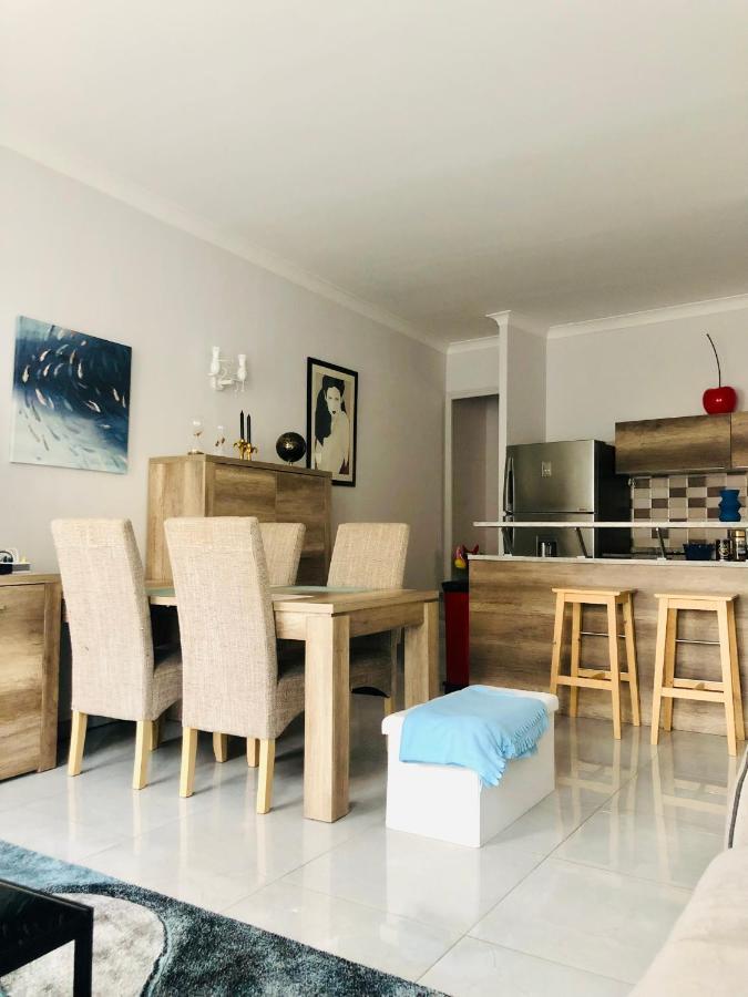 Charming Apartment Near The Beach 빌프랑슈쉬르메르 외부 사진